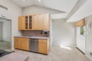 5 Kenny St, Smithtown, NY 11788 - Photo 13
