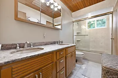 2484 Kayron Lane, North Bellmore, NY 11710 - Photo 9