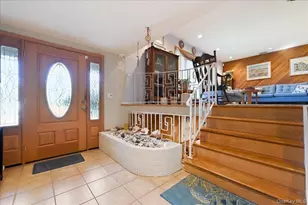2484 Kayron Ln, North Bellmore, NY 11710 - Photo 3