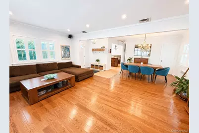 515 Beach 139th Street, Rockaway Park, NY 11694 - Photo 3