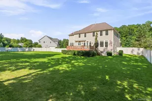17 Arbor Ct, Poughkeepsie, NY 12603 - Photo 47