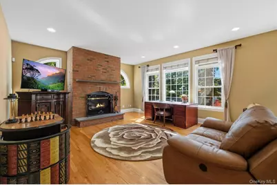 17 Arbor Court, Poughkeepsie, NY 12603 - Photo 15