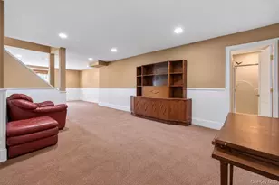 17 Arbor Ct, Poughkeepsie, NY 12603 - Photo 37