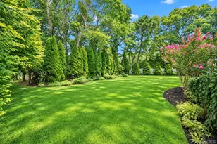 7 Wood Hollow Dr, Westhampton, NY 11977 - Photo 49