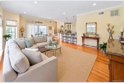 7 Wood Hollow Drive, Westhampton, NY 11977 - Photo 15