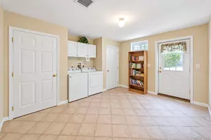 7 Wood Hollow Dr, Westhampton, NY 11977 - Photo 39