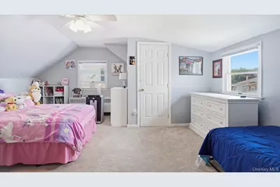 47 Berkeley Place, Massapequa, NY 11758 - Photo 13