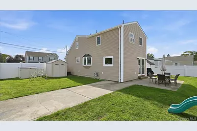 47 Berkeley Place, Massapequa, NY 11758 - Photo 23
