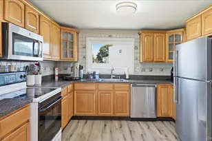 47 Berkeley Pl, Massapequa, NY 11758 - Photo 7