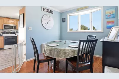 47 Berkeley Place, Massapequa, NY 11758 - Photo 11