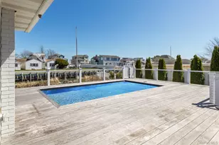 13 Marlin Rd, East Quogue, NY 11942 - Photo 17