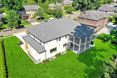 25 Hemlock Lane, Roslyn Heights, NY 11577 - Photo 43