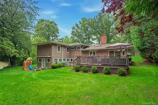 29 Sycamore Dr, Roslyn, NY 11576 - Photo 31