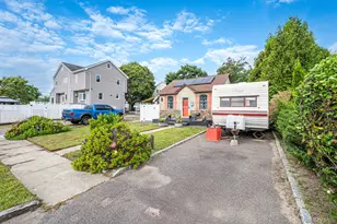 23 Dewey Pl, Lindenhurst, NY 11757 - Photo 27