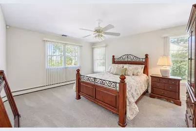3 Barnsley Crescent, Mount Sinai, NY 11766 - Photo 23