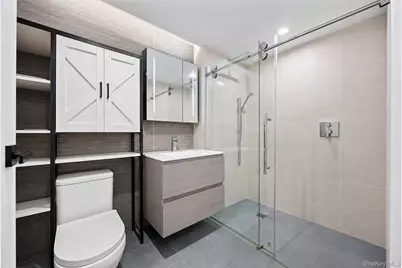 14449 Northern Boulevard #608, Flushing, NY 11354 - Photo 17