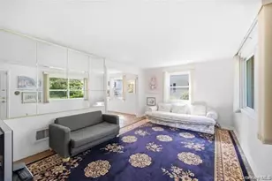 30 Greenvale Cir, White Plains, NY 10607 - Photo 17