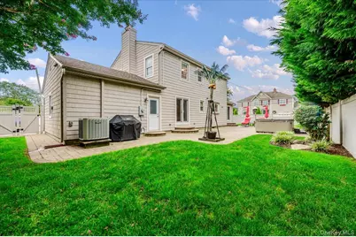 8 Curlew Place, Massapequa, NY 11758 - Photo 21