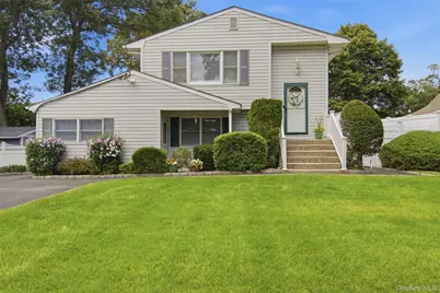 224 Holbrook Avenue, Ronkonkoma, NY 11779 - Photo 1