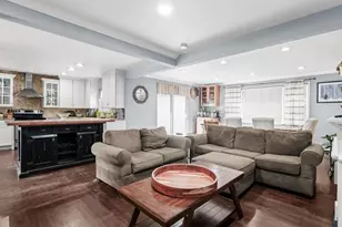 1262 Barberry Rd, Wantagh, NY 11793 - Photo 5
