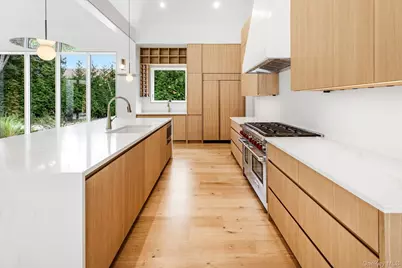 147 Old House Landing Road, East Hampton, NY 11937 - Photo 19