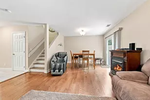 90 Mulberry Common, Riverhead, NY 11901 - Photo 9