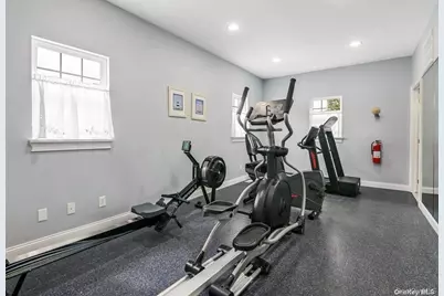90 Mulberry Common, Riverhead, NY 11901 - Photo 29