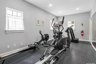 90 Mulberry Common, Riverhead, NY 11901 - Photo 29