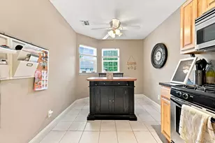 90 Mulberry Common, Riverhead, NY 11901 - Photo 5