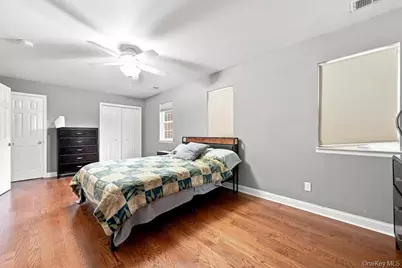 90 Mulberry Common, Riverhead, NY 11901 - Photo 15