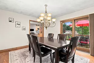 33 Dorchester Dr, Yonkers, NY 10710 - Photo 9