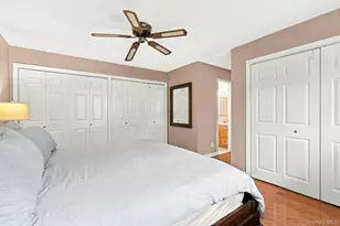 33 Dorchester Dr, Yonkers, NY 10710 - Photo 15