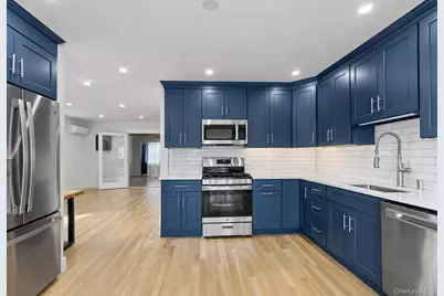 55 Alhambra Road, Massapequa, NY 11758 - Photo 9