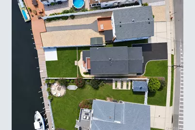 55 Alhambra Road, Massapequa, NY 11758 - Photo 49