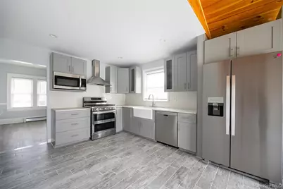 67 S Grand Avenue, Poughkeepsie, NY 12603 - Photo 3