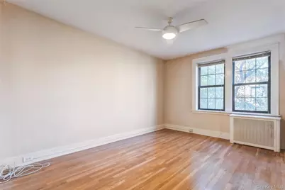68-36 Burns Street #D1, Forest Hills, NY 11375 - Photo 5