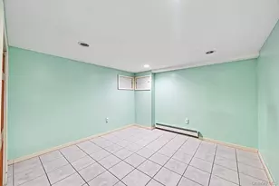 245-11 149th Rd, Rosedale, NY 11422 - Photo 35
