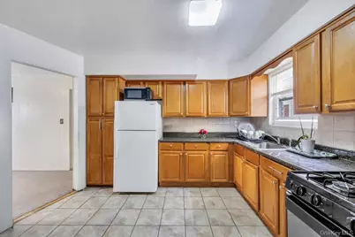 245-11 149th Road, Rosedale, NY 11422 - Photo 33