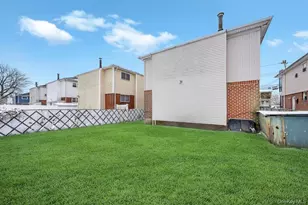 245-11 149th Rd, Rosedale, NY 11422 - Photo 43