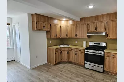 480 Westbury Avenue, Carle Place, NY 11514 - Photo 5
