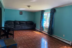 73 Michigan Ave, Bay Shore, NY 11706 - Photo 3