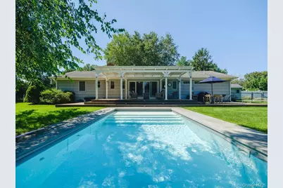 2080 Elijahs Lane, Mattituck, NY 11952 - Photo 1