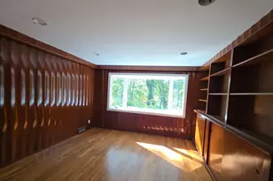 549 Woodbury Rd, Cold Spring Harbor, NY 11724 - Photo 11