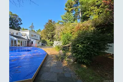 549 Woodbury Road, Cold Spring Harbor, NY 11724 - Photo 29