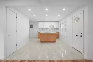 219 E 238th St, Bronx, NY 10470 - Photo 11
