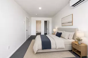 70-40 45th Ave, Woodside, NY 11377 - Photo 9