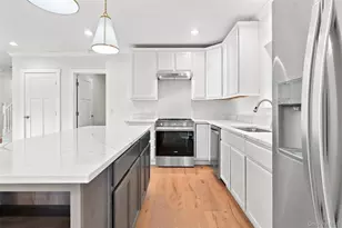 34 Innis Ave, Newburgh, NY 12550 - Photo 15