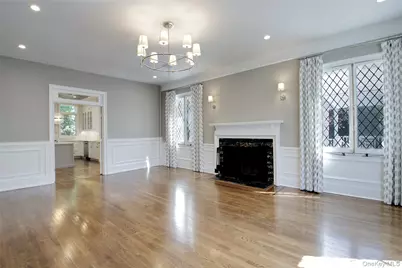 92 6th Street, Garden City, NY 11530 - Photo 11