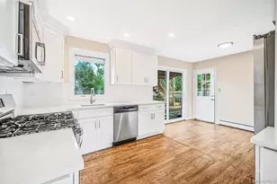35 Colony Rd, Port Jefferson, NY 11776 - Photo 13