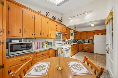 61 E Maple Avenue, Suffern, NY 10901 - Photo 27
